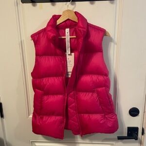 LULULEMON FEATHERWEIGHT DOWN VEST . BNWT